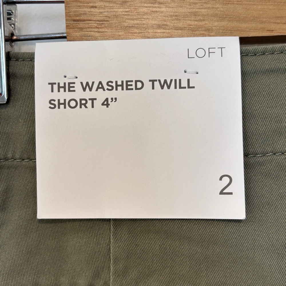 Loft Women's Olive Shorts - Picture 4 of 7